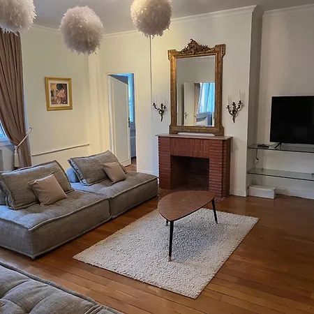3 Cailloux Apartment *